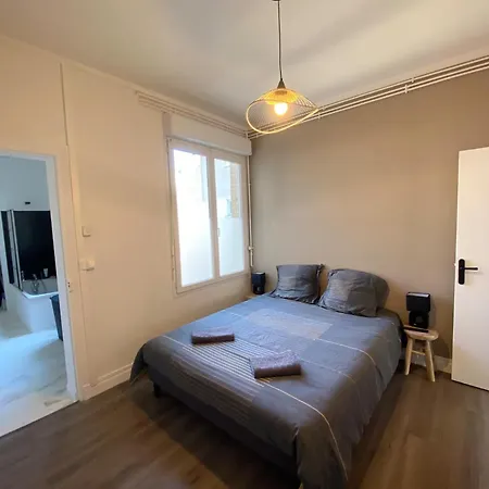 Le St-thomas, En Centre